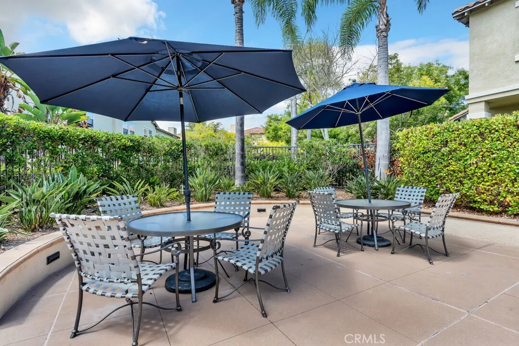 https://cdn.realtyfeed.com/cdn/127/306520460/00787425f3120d44a429e64c57d21d82.webp