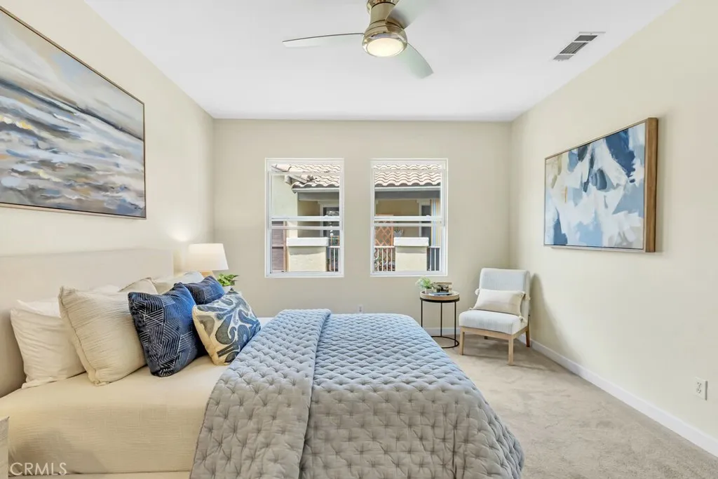 https://cdn.realtyfeed.com/cdn/127/306520460/216cdd2c0af1c34a2bf1d3be738e0ff0.webp