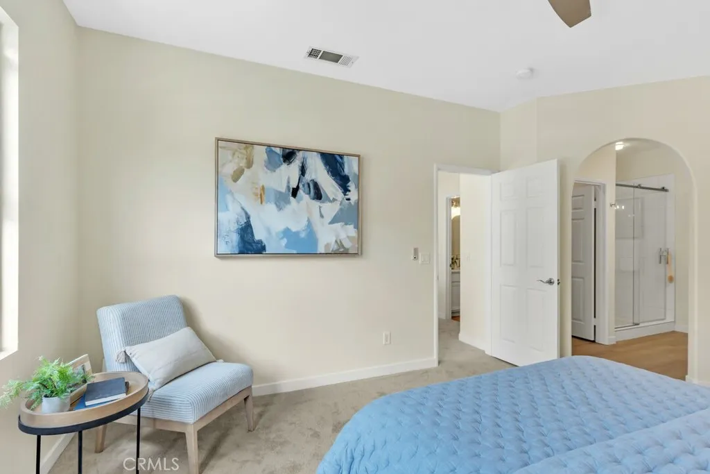 https://cdn.realtyfeed.com/cdn/127/306520460/2371c3989d63e8b156baeb5860d9bd30.webp