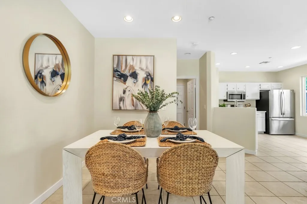 https://cdn.realtyfeed.com/cdn/127/306520460/39354482bfe65f90e18656f186300892.webp