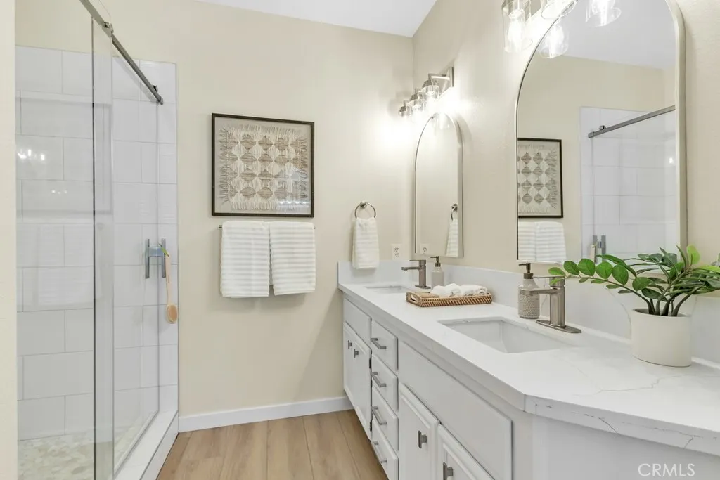 https://cdn.realtyfeed.com/cdn/127/306520460/8af44ca583d62602ab37b5cc3d316fe3.webp