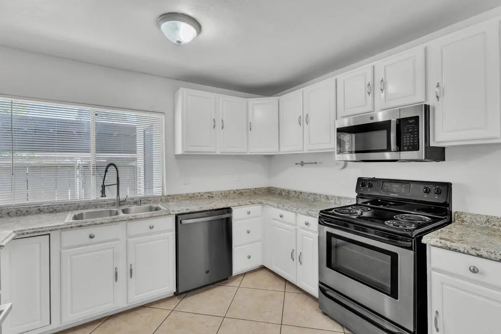 Photo #2: PTP2506267 Listing 