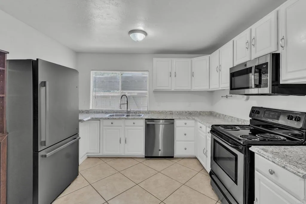 Photo #4: PTP2506267 Listing 