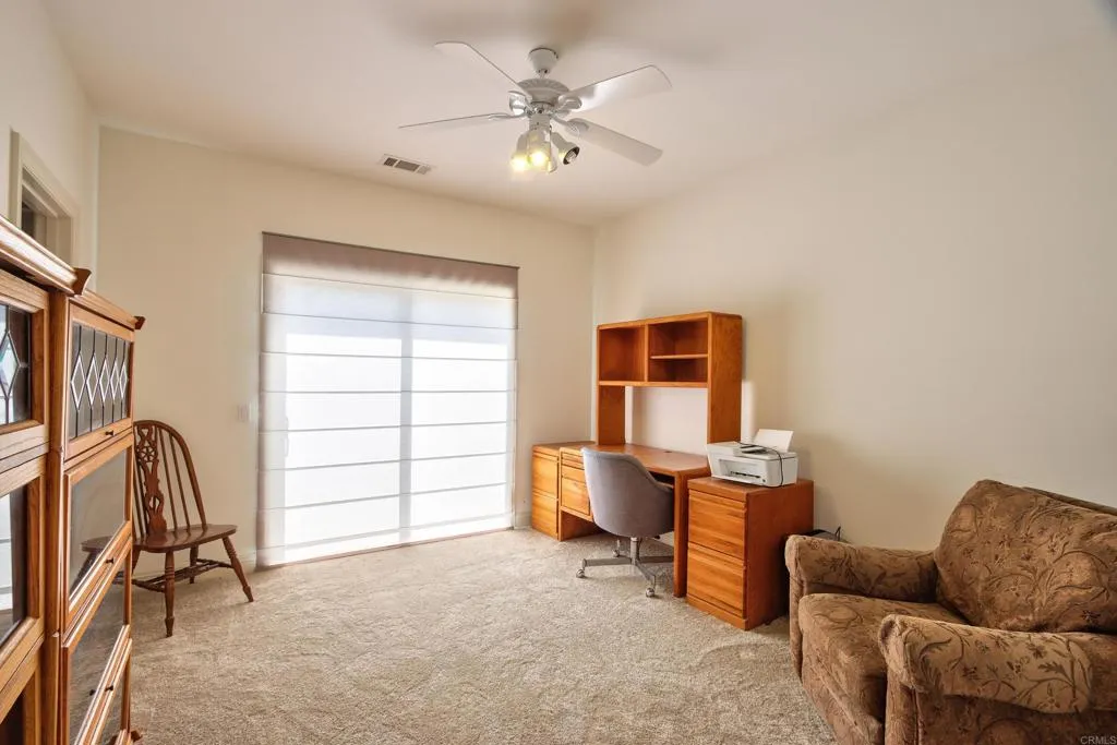 https://cdn.realtyfeed.com/cdn/127/306520500/4957d844e8c7e2353fe6fd61fdd698e8.webp