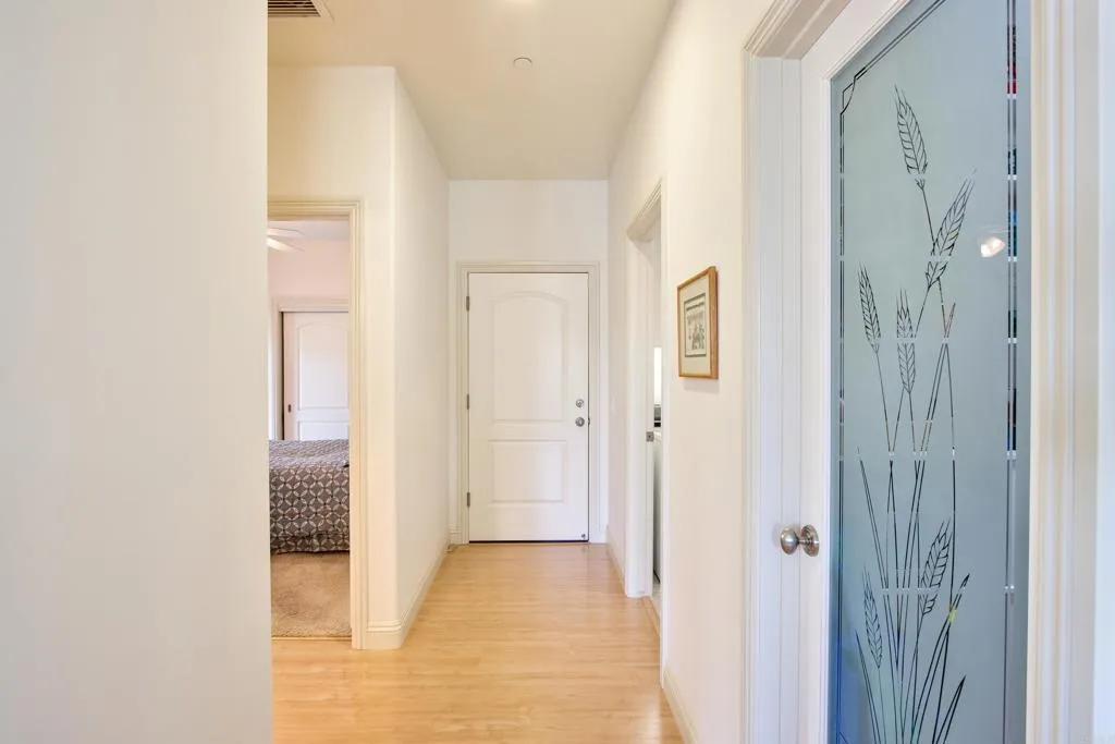 https://cdn.realtyfeed.com/cdn/127/306520500/5271e2b3a6e35dd61276fd6805886bd5.webp