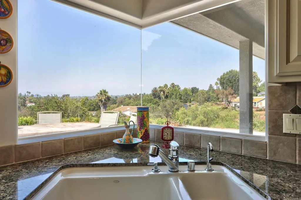 https://cdn.realtyfeed.com/cdn/127/306520500/5541723fc71c45f3db8c97f0c7bb6139.webp