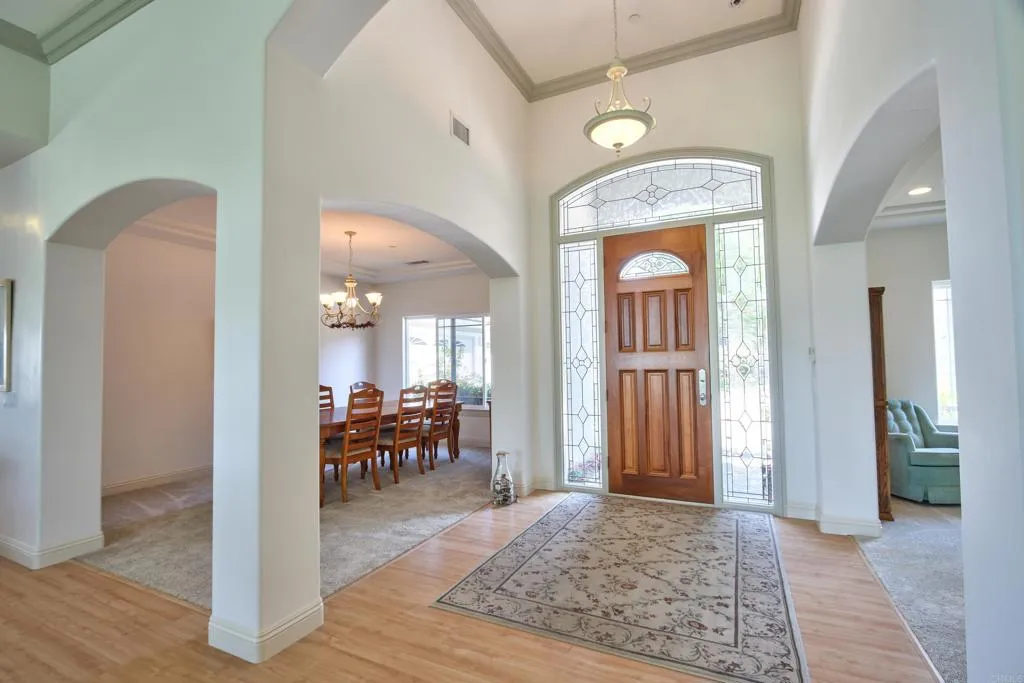 https://cdn.realtyfeed.com/cdn/127/306520500/7aa6ef6523f73a3530d23c9b80830dca.webp