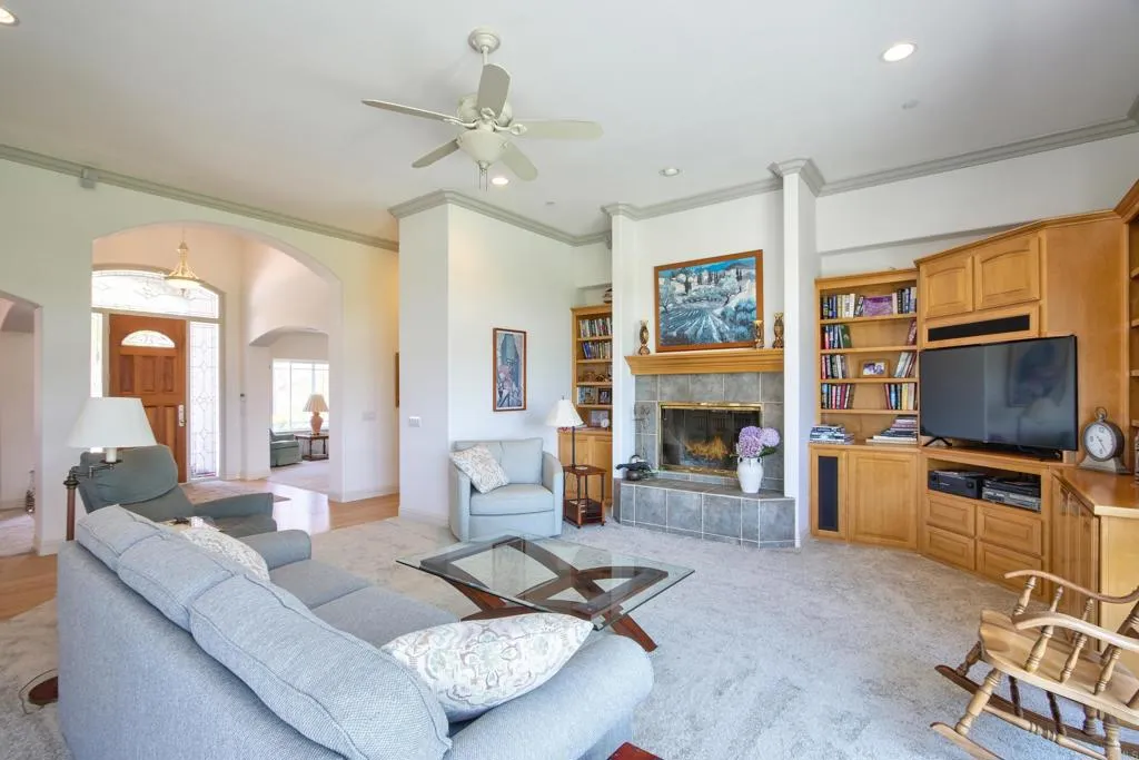 https://cdn.realtyfeed.com/cdn/127/306520500/e03b162aa446e8845c4dfbcb4b36a1d6.webp