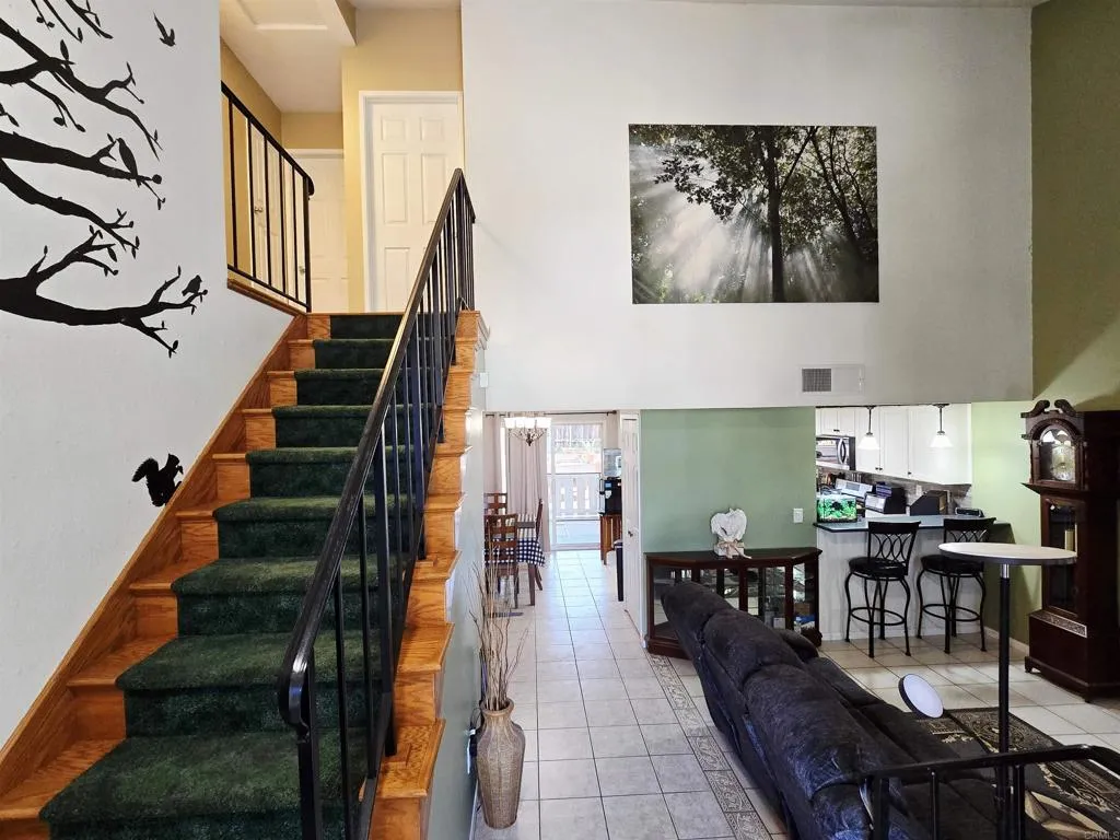 https://cdn.realtyfeed.com/cdn/127/306520503/71df9265e39a54e37125a38bcec55535.webp
