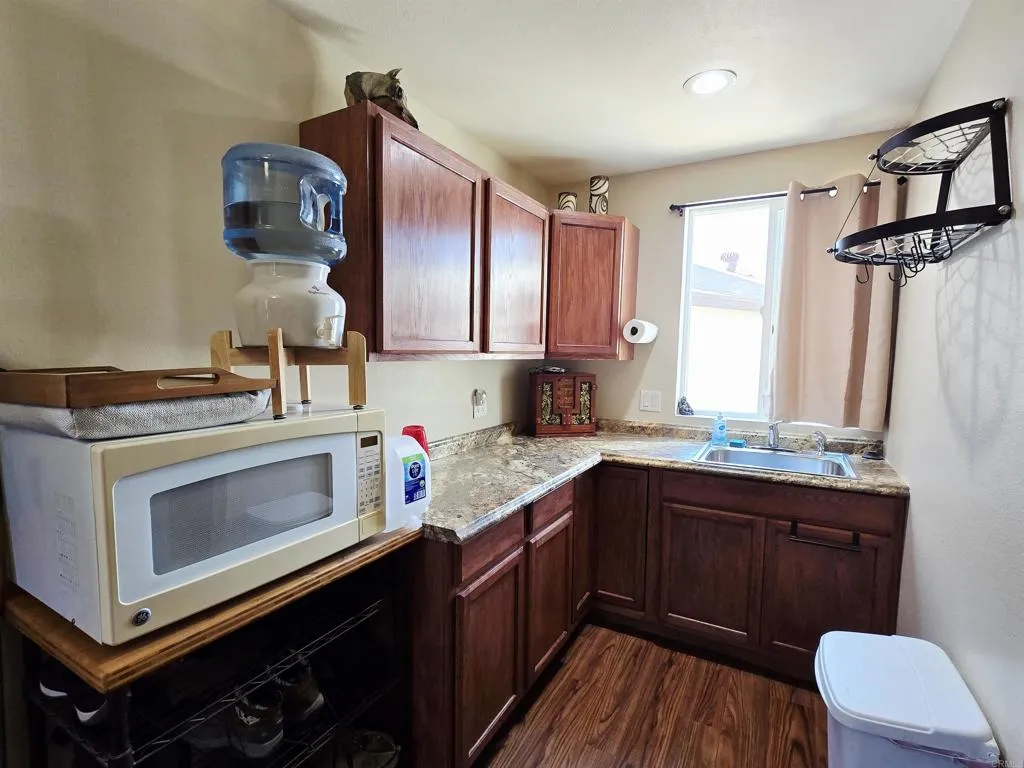 https://cdn.realtyfeed.com/cdn/127/306520503/c13eb37d2eaf054fecf4b82e45012c11.webp