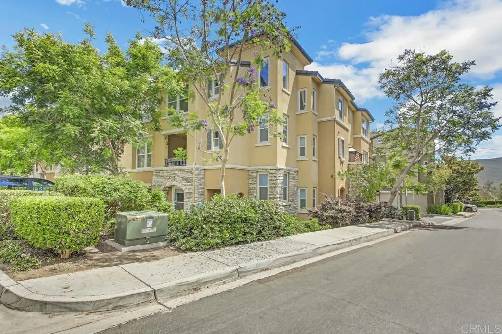 https://cdn.realtyfeed.com/cdn/127/306520523/07d8d1735cd9e408973fe9b4e2032366.webp
