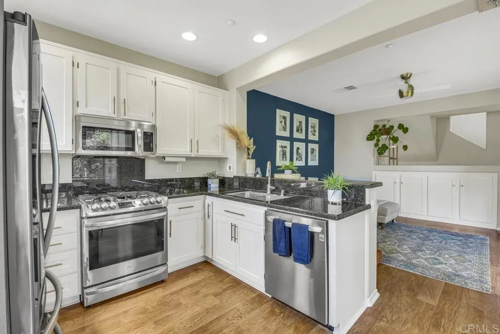 https://cdn.realtyfeed.com/cdn/127/306520523/9b2691849b25eade73651ca5c4aea1a2.webp