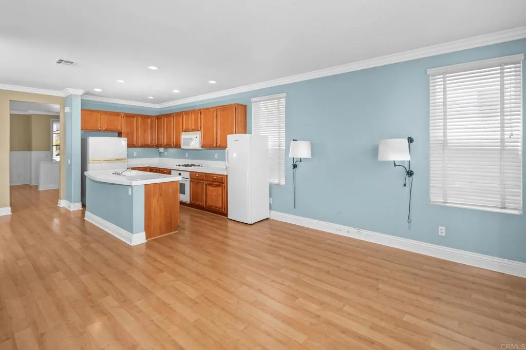 https://cdn.realtyfeed.com/cdn/127/306520547/760b071c7c76759975bfc13e750309ec.webp