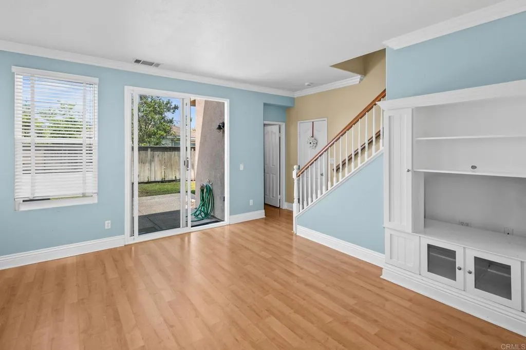 https://cdn.realtyfeed.com/cdn/127/306520547/fad9fc5bdcded01a2c6838cb7ecdd76d.webp