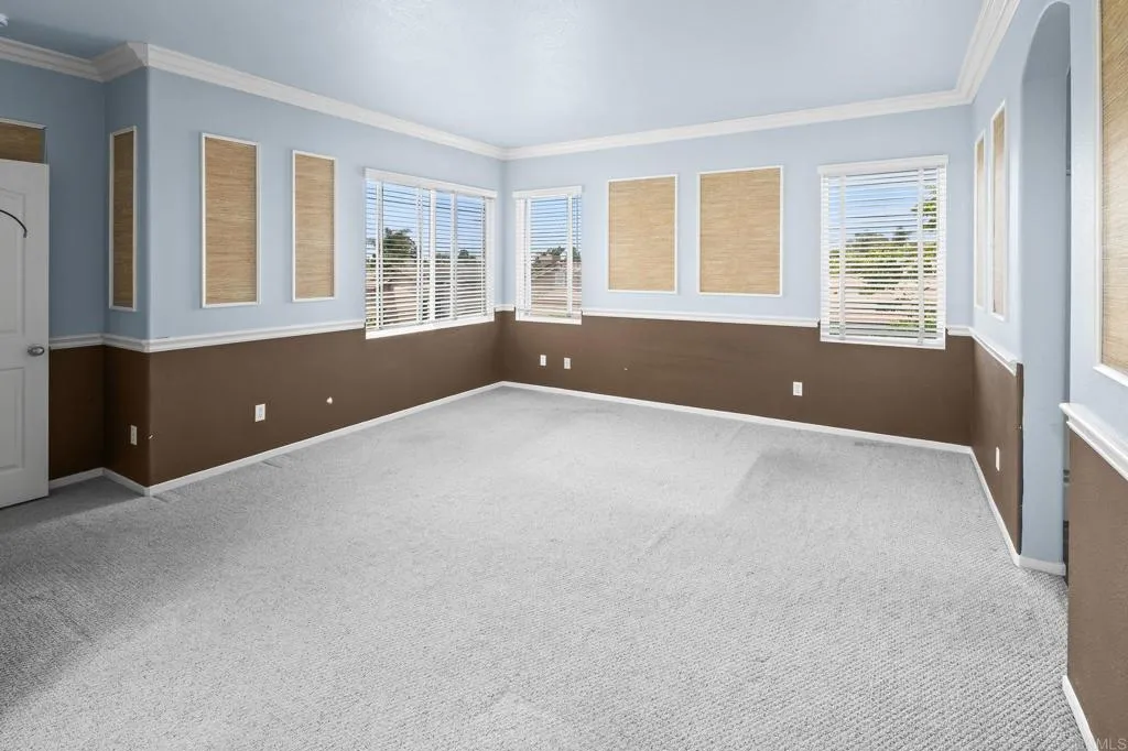 https://cdn.realtyfeed.com/cdn/127/306520547/fbb3a080e6f4e55c873902f60c87ef2d.webp