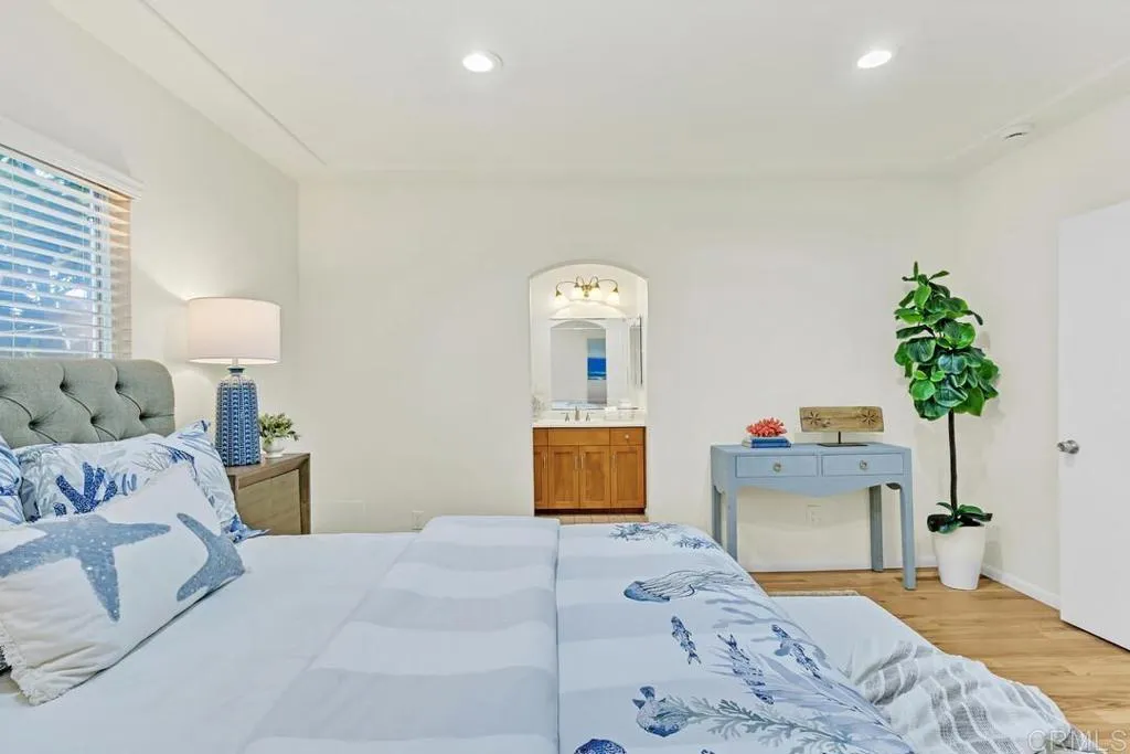 https://cdn.realtyfeed.com/cdn/127/306520559/0530fde3adcf49e29a79411018f708cf.webp