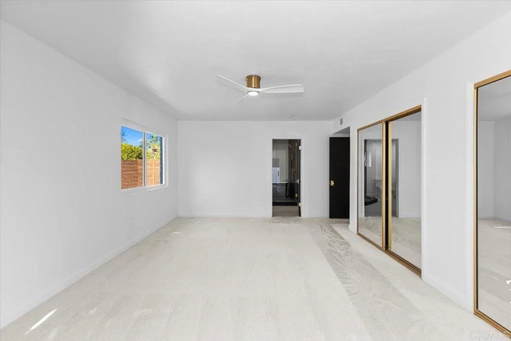 https://cdn.realtyfeed.com/cdn/127/306520609/4081d5569dddeb62bfa95ffbb714a362.webp