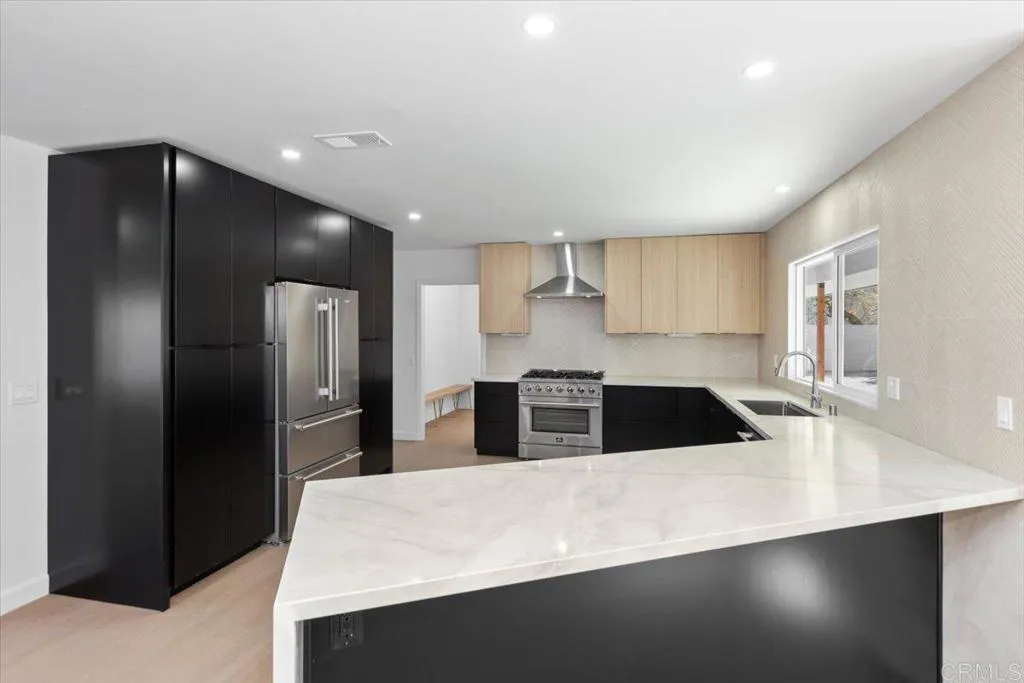 https://cdn.realtyfeed.com/cdn/127/306520609/7256a6d868242477170d1d9ee6dd8f0a.webp