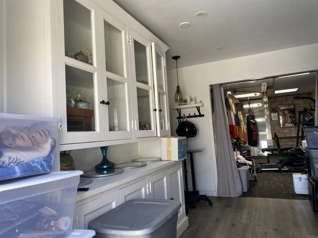 https://cdn.realtyfeed.com/cdn/127/306520660/3ec8dd52676a05814a587aeeb10c30b8.webp