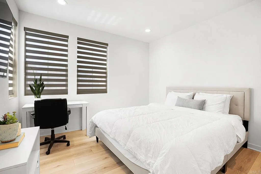 https://cdn.realtyfeed.com/cdn/127/306520673/ca3d038455c28acbe283845352f524b4.webp