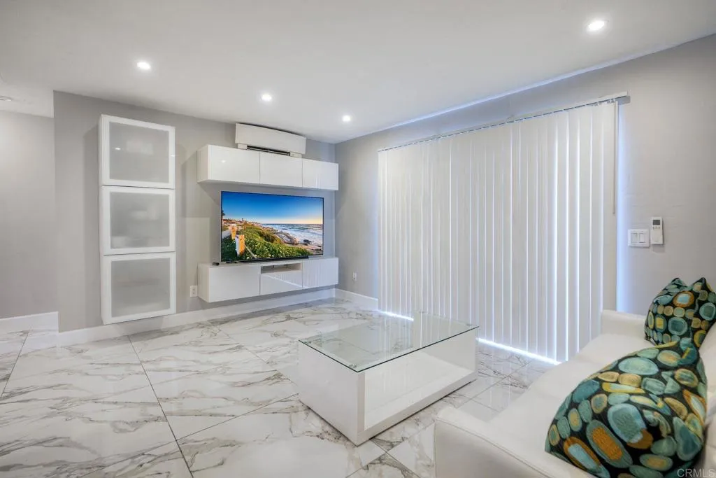 Photo #3: NDP2508097 Listing 