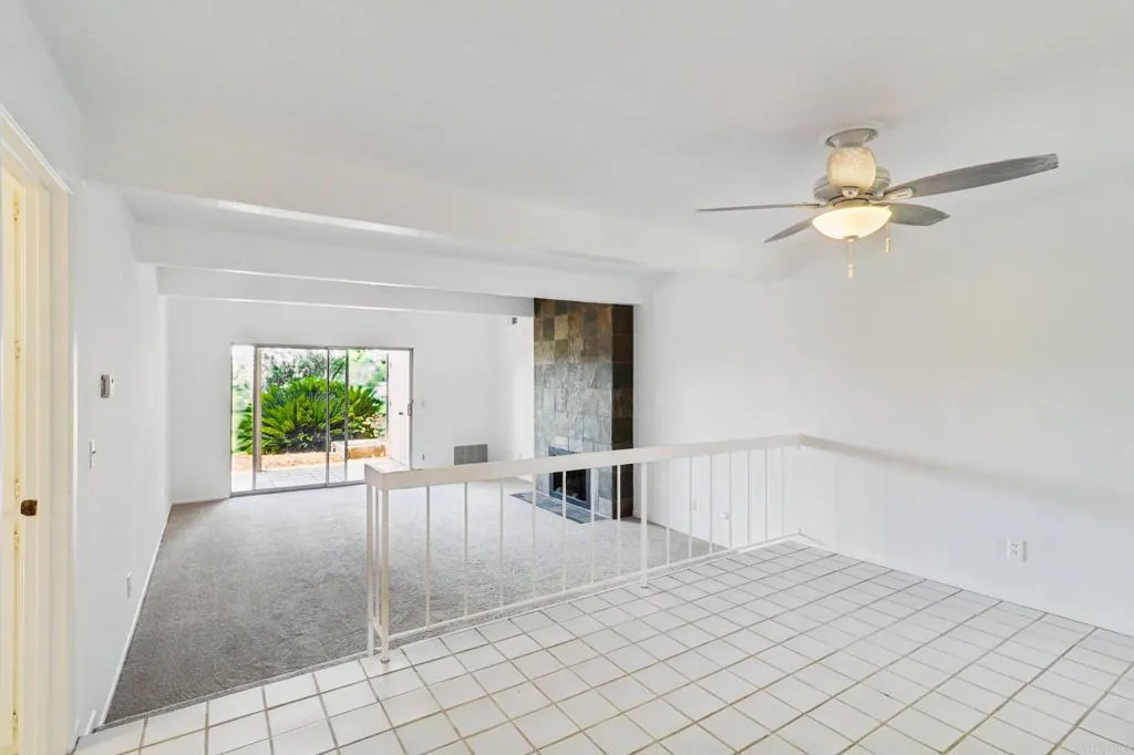 https://cdn.realtyfeed.com/cdn/127/306520772/2d9addd8523170959299dfcfc6325b2a.webp