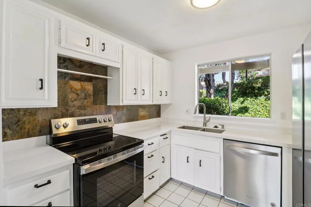 https://cdn.realtyfeed.com/cdn/127/306520772/844da6483978a0be57c822f1cf5c4c2d.webp