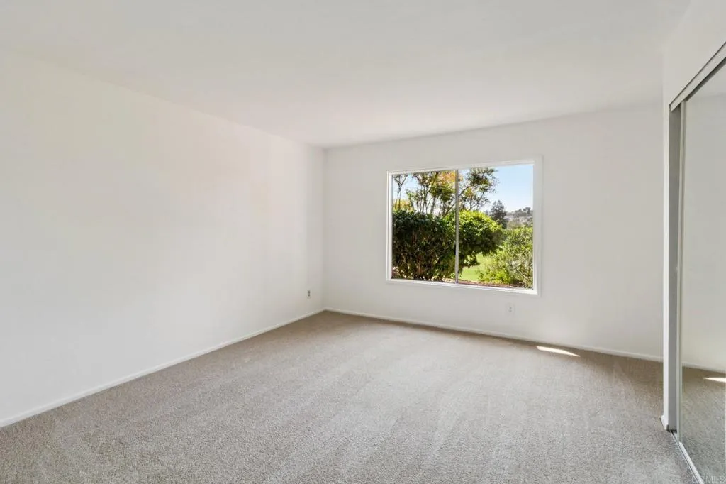 https://cdn.realtyfeed.com/cdn/127/306520772/86ef0a1e8affc67f4f52aa65f32a17af.webp
