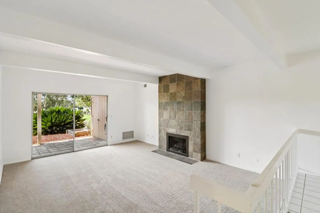 https://cdn.realtyfeed.com/cdn/127/306520772/cba2ec23caa6286508e6cc88272c8ecf.webp