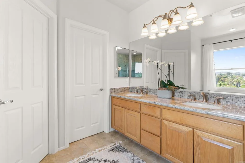 https://cdn.realtyfeed.com/cdn/127/306520849/75710095184cebb28eb25d475bfb6d0c.webp