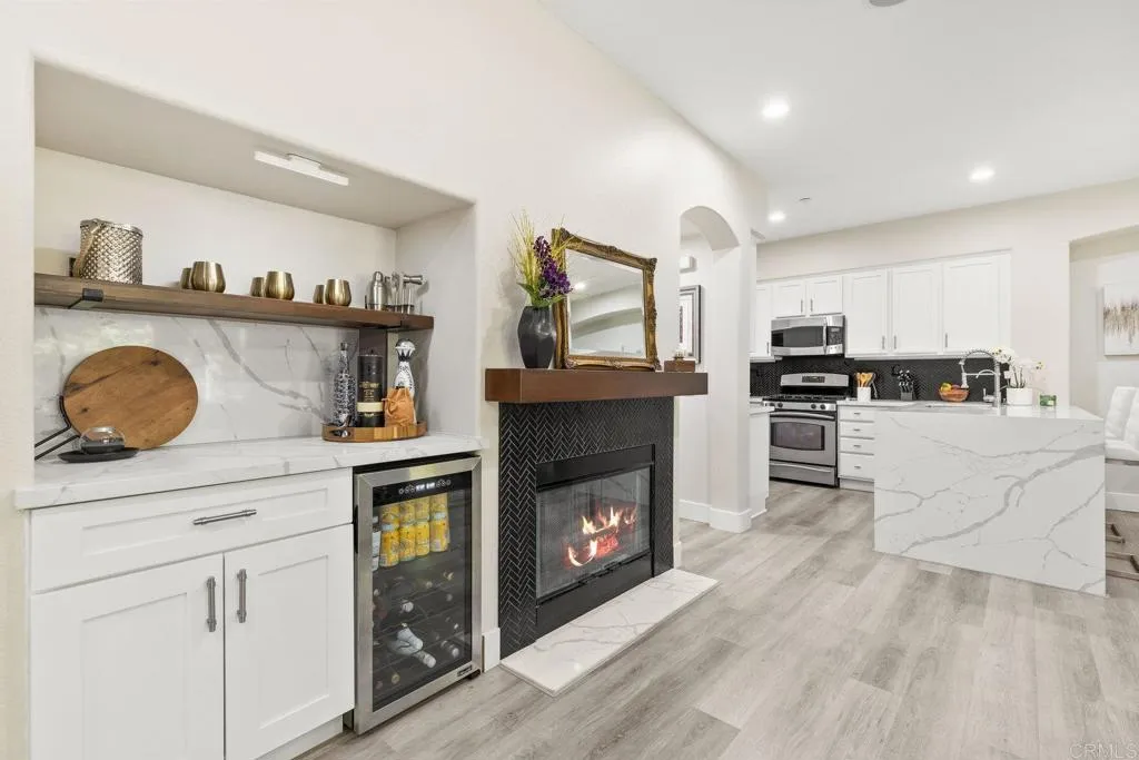 https://cdn.realtyfeed.com/cdn/127/306520969/dd9c66abd8b44b6003c2c4f50833ebe2.webp