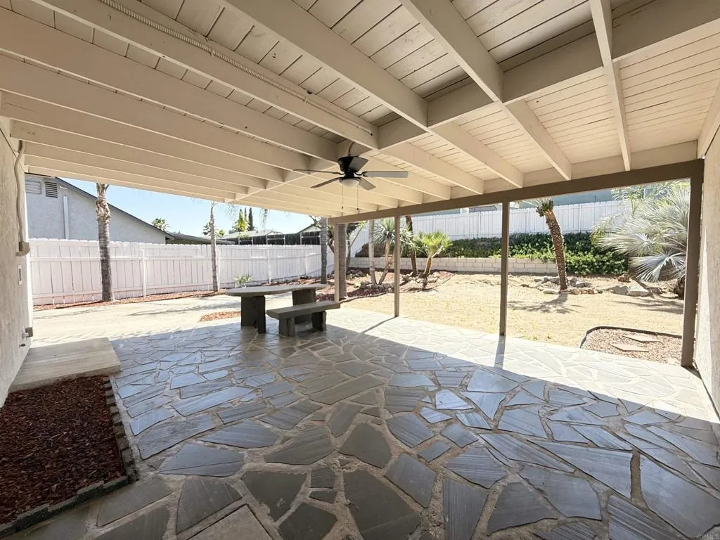 https://cdn.realtyfeed.com/cdn/127/306521001/a36a30393a943af007c3527174bcf9e2.webp