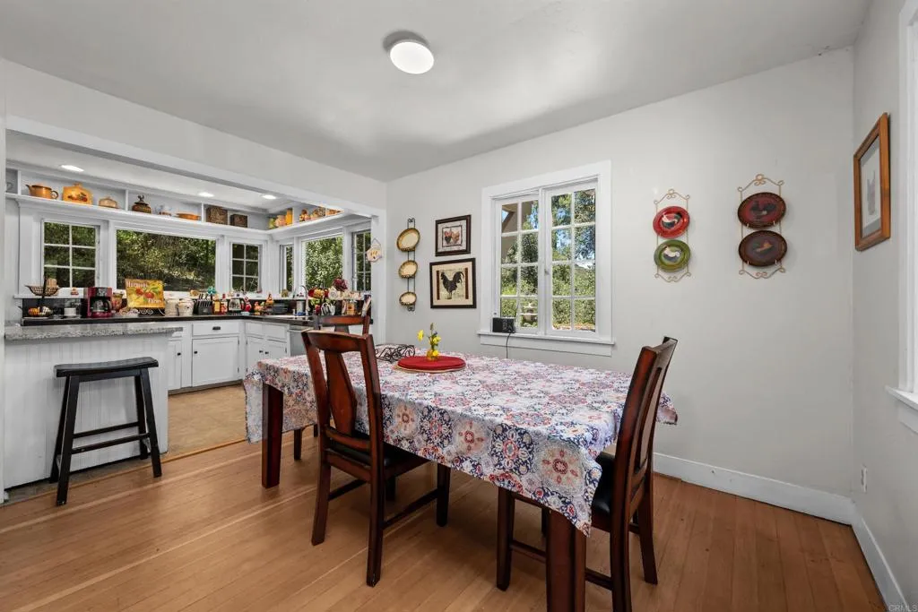 https://cdn.realtyfeed.com/cdn/127/306521008/11ca57c4d21cb07b6129bbf9a426c861.webp