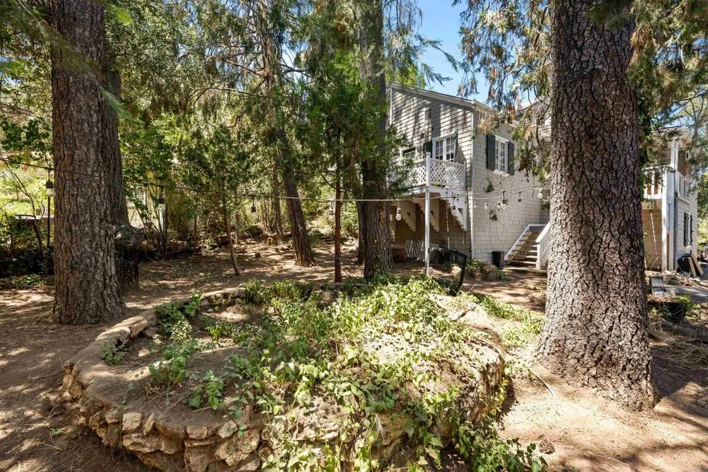 https://cdn.realtyfeed.com/cdn/127/306521008/3421cb4efd335a8fd74af3e2b8a0ff50.webp