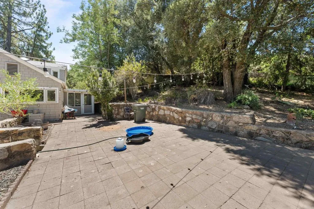 https://cdn.realtyfeed.com/cdn/127/306521008/55a4b90a97bfca940cad2800ec09cf61.webp