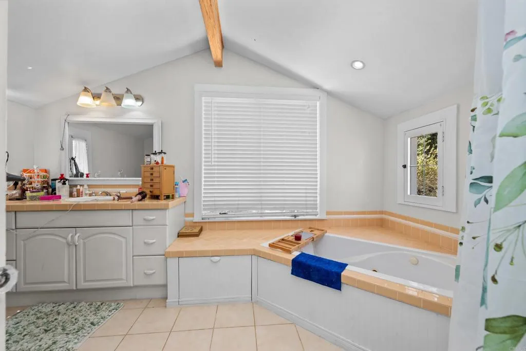https://cdn.realtyfeed.com/cdn/127/306521008/9297bb70451ecbf76978623c7bf10938.webp
