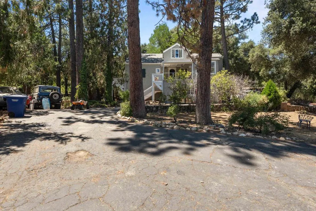 https://cdn.realtyfeed.com/cdn/127/306521008/ff9f9361c54edc6be20f1f7d75022db7.webp