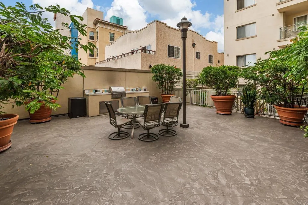 https://cdn.realtyfeed.com/cdn/127/306521013/6d5b9b362f8228db075469508366f170.webp