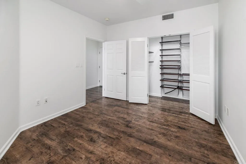 https://cdn.realtyfeed.com/cdn/127/306521013/a4747fa74b31225ff91d38f2baf0e3a9.webp