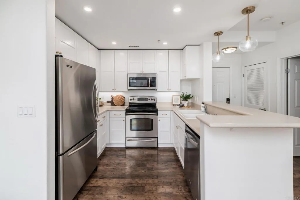 https://cdn.realtyfeed.com/cdn/127/306521013/d7c23fae52e050cce683edd7e1b214b0.webp