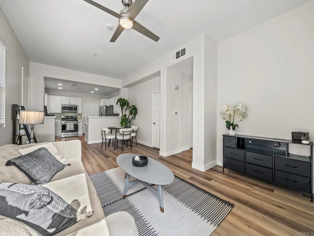 Photo #5: PTP2506280 Listing 