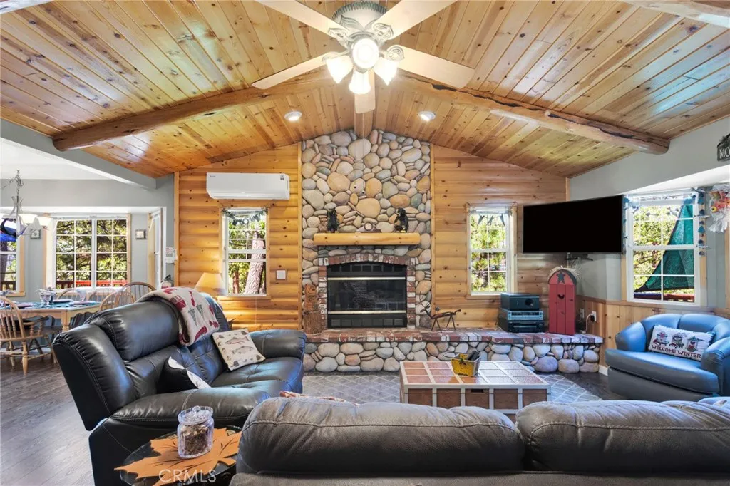 1129 S Sheephorn Road, Big Bear, CA 92314 - Photo 4 of 52, Big Bear, CA