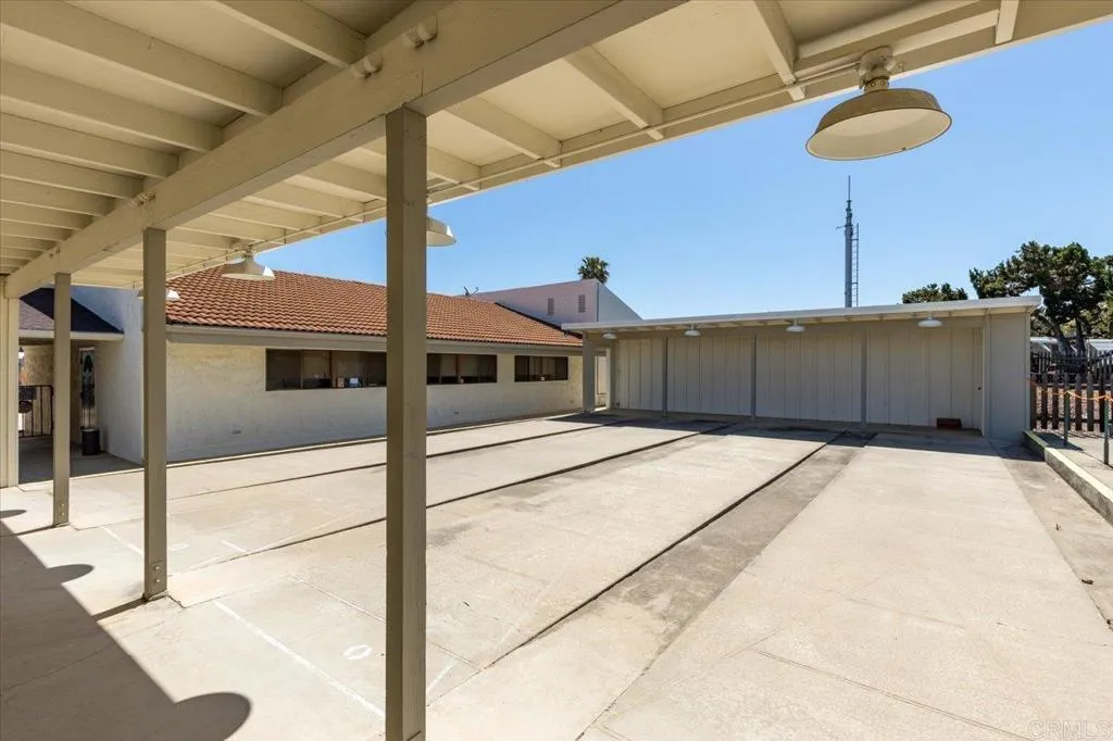 https://cdn.realtyfeed.com/cdn/127/306521128/77864b408b1d461bd08fca49c06b7d0b.webp