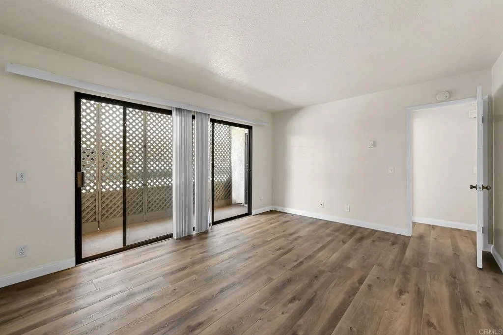 https://cdn.realtyfeed.com/cdn/127/306521141/31a2bb2097faee031c84ba81d632386a.webp