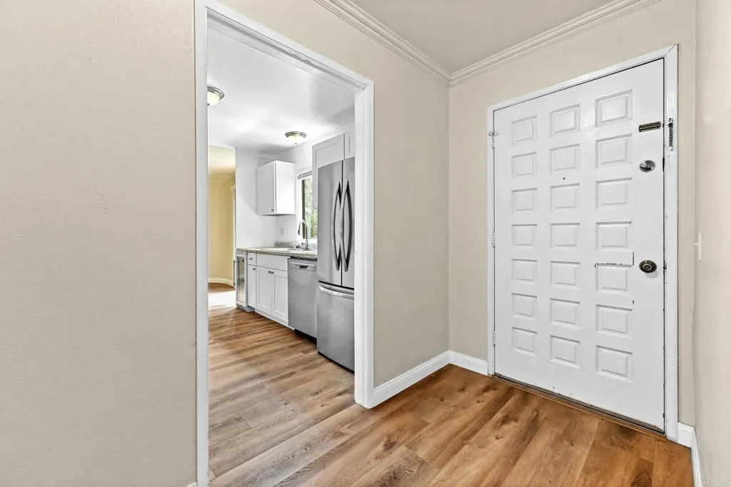 https://cdn.realtyfeed.com/cdn/127/306521141/5909677cf088719ef7f296d1e71cf781.webp