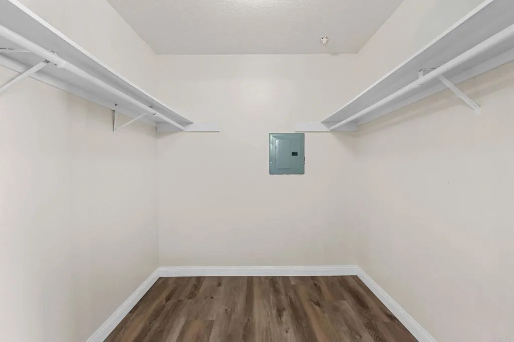 https://cdn.realtyfeed.com/cdn/127/306521141/7be7e02e5833aef24630f187cee46e3b.webp