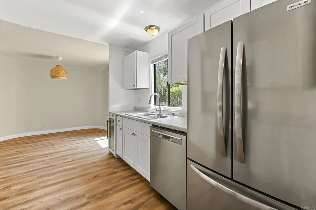 https://cdn.realtyfeed.com/cdn/127/306521141/8a57f60d421bed22f12df8e68298d6e0.webp