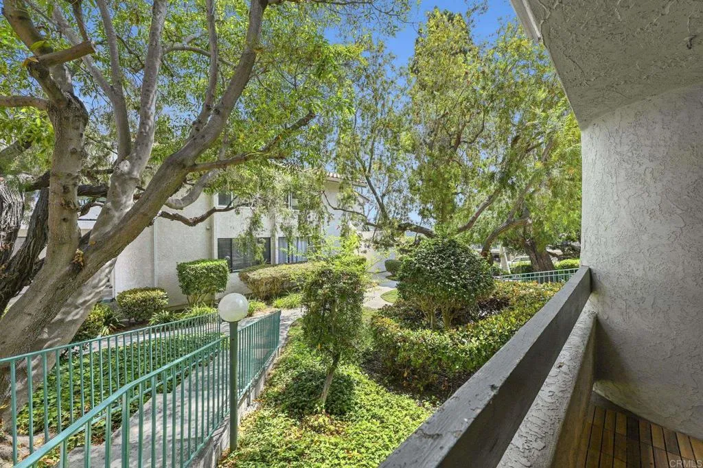 https://cdn.realtyfeed.com/cdn/127/306521141/97deeb30b37620ee0a1ed1dfcf41c8f0.webp