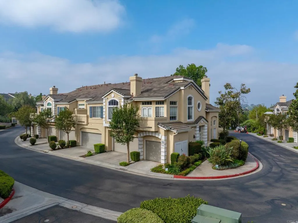 https://cdn.realtyfeed.com/cdn/127/306521193/243ae43ad47695437f1cfc914fef8672.webp