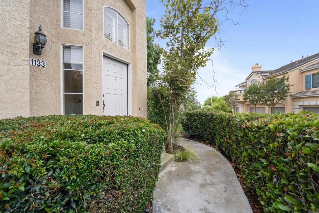 https://cdn.realtyfeed.com/cdn/127/306521193/677742f149492e35a518836403815be1.webp